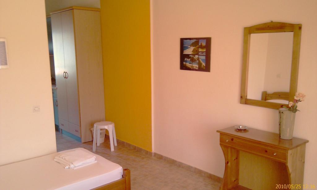 Hotel Giorgio Kallithea  Δωμάτιο φωτογραφία